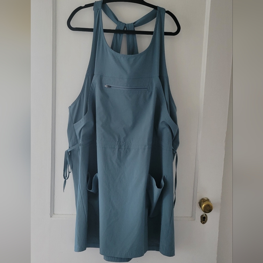 Halara Breezeful Backless Multiple Pockets Drawst… - image 5